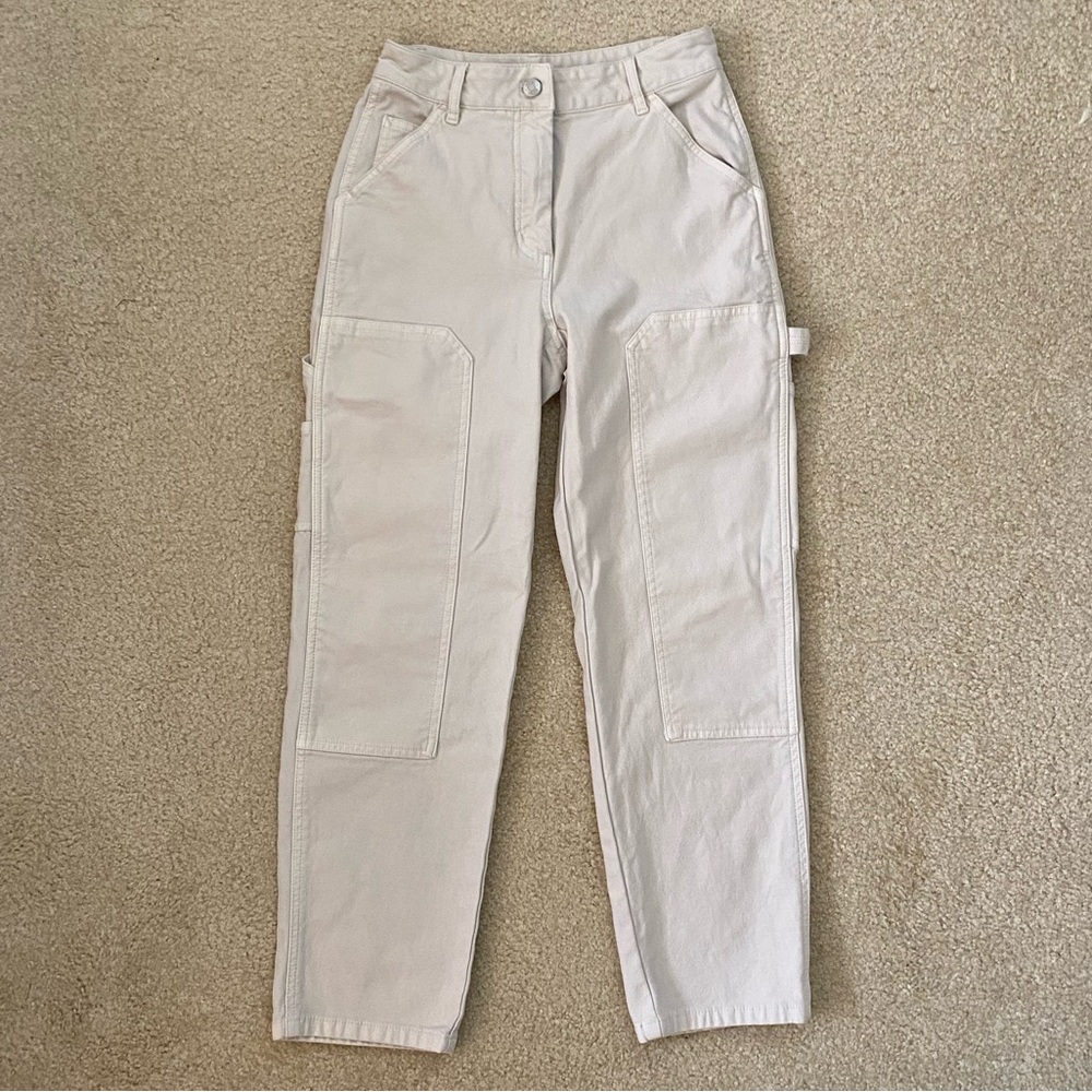 Aritzia Biege Straight Leg Cargo Pants